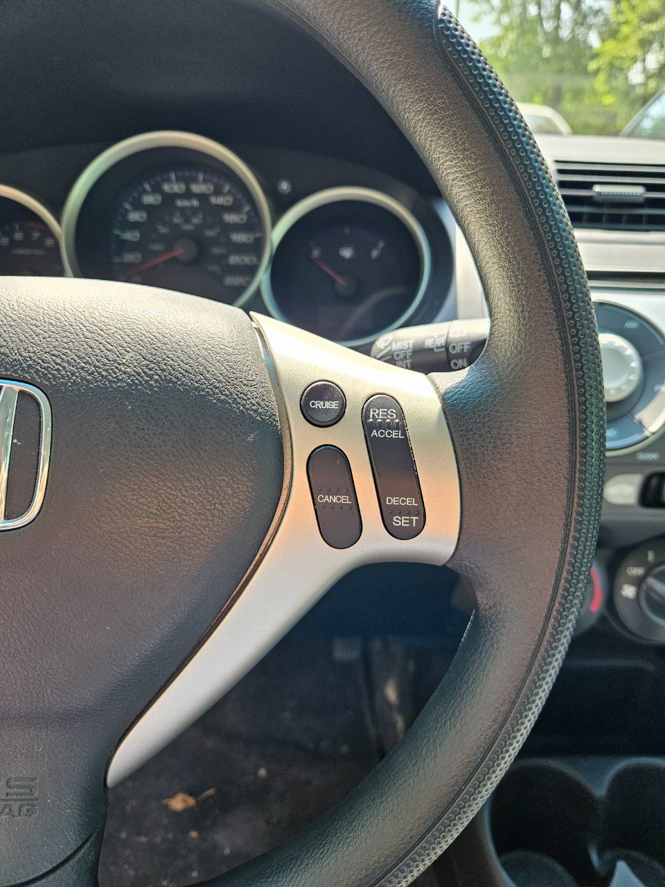 2007-2008 Honda Fit Steering Wheel w/ Cruise Control Switches Black — photo 3